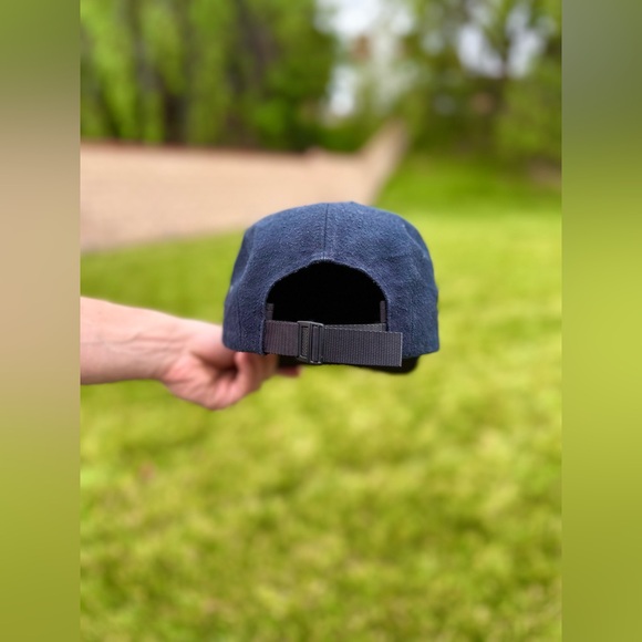 Supreme black hat - Picture 3 of 5